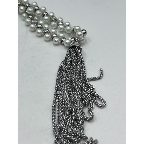WHITE HOUSE BLACK
MARKET Pearl Tassel Pave Crystal Accents Necklace - Picture 8 of 15